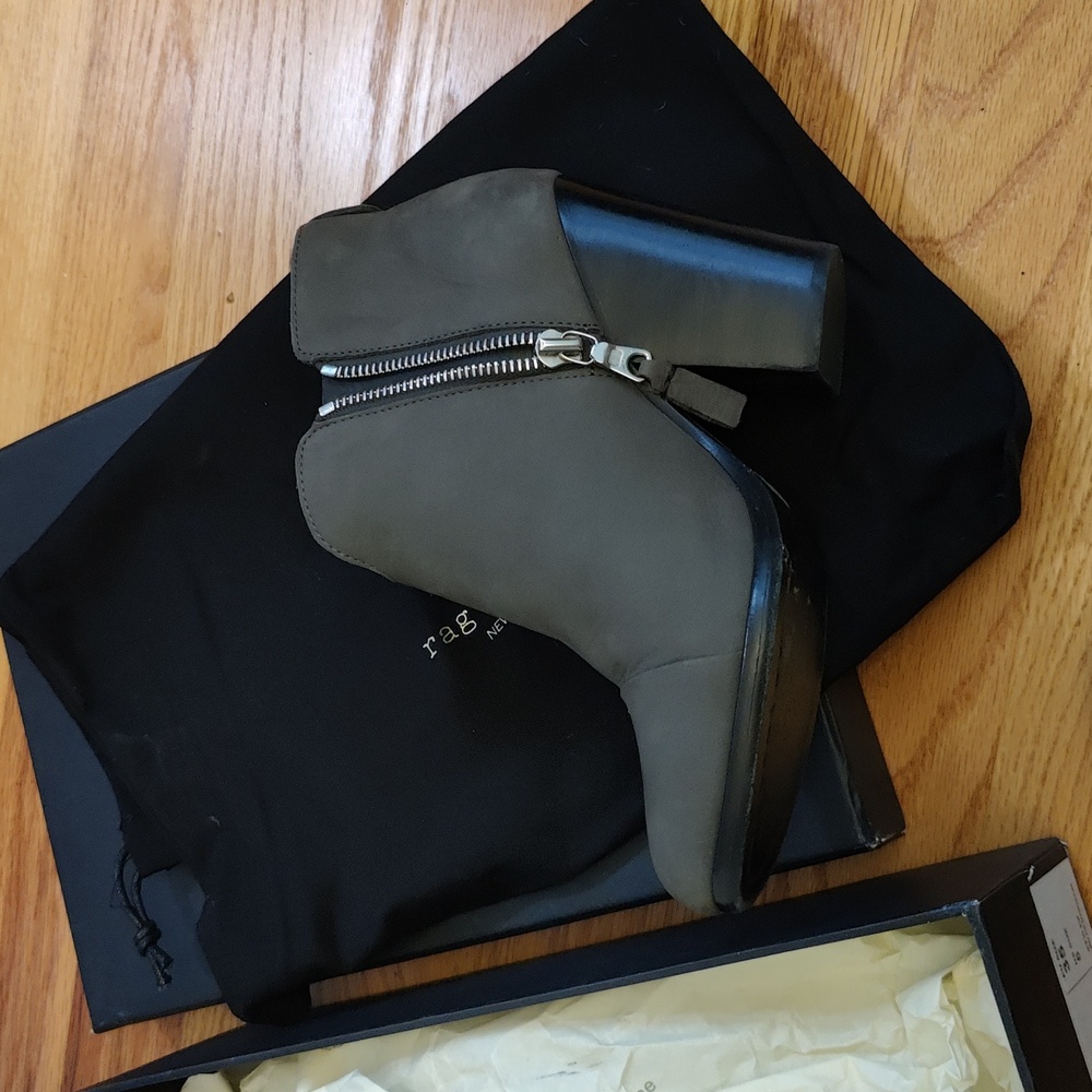 rag & bone Classic MARGOT Ankle Boots | Asphalt Dark Grey - Picture 4 of 4